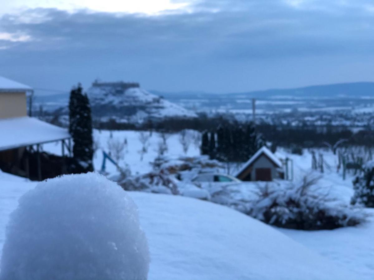 Judit Vendeghaz Suemeg Hotell Exteriör bild